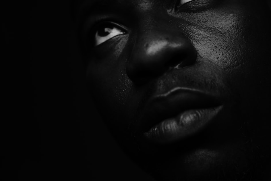 The Art of Silent Observation